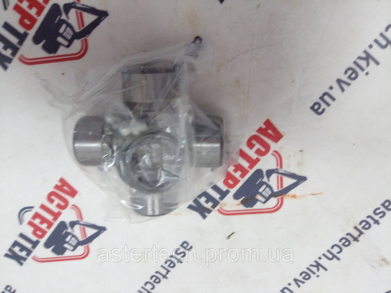ХРЕСТОВИНА ВАЛА VOLVO BL61 BL71 BL70 46221, CA0046221, 11988155, voe11988155, 85827008, 35638600, 6193696M1, 2