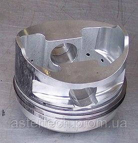Поршень VOLVO BL71 BL70