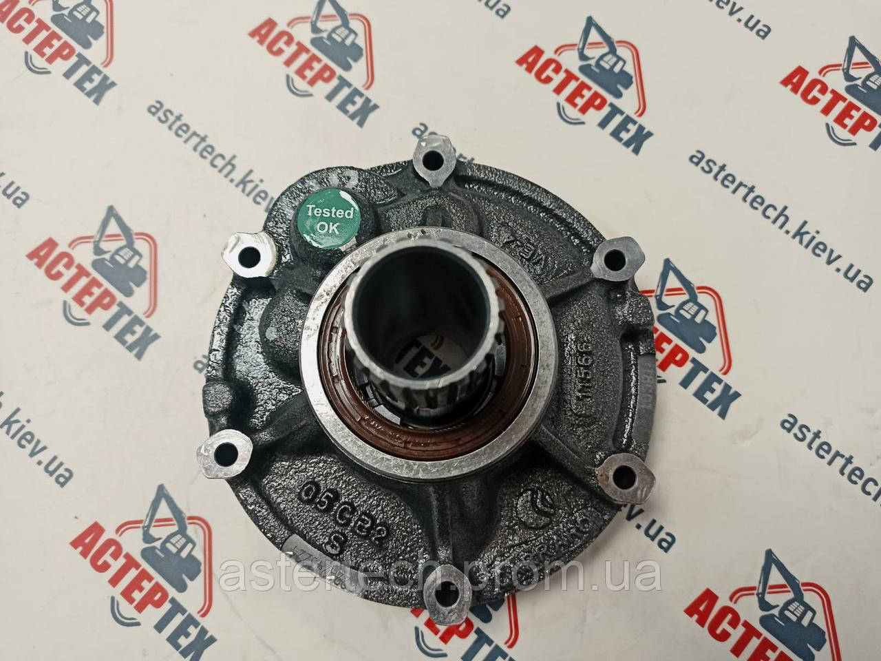 Насос КПП CARRARO TLB