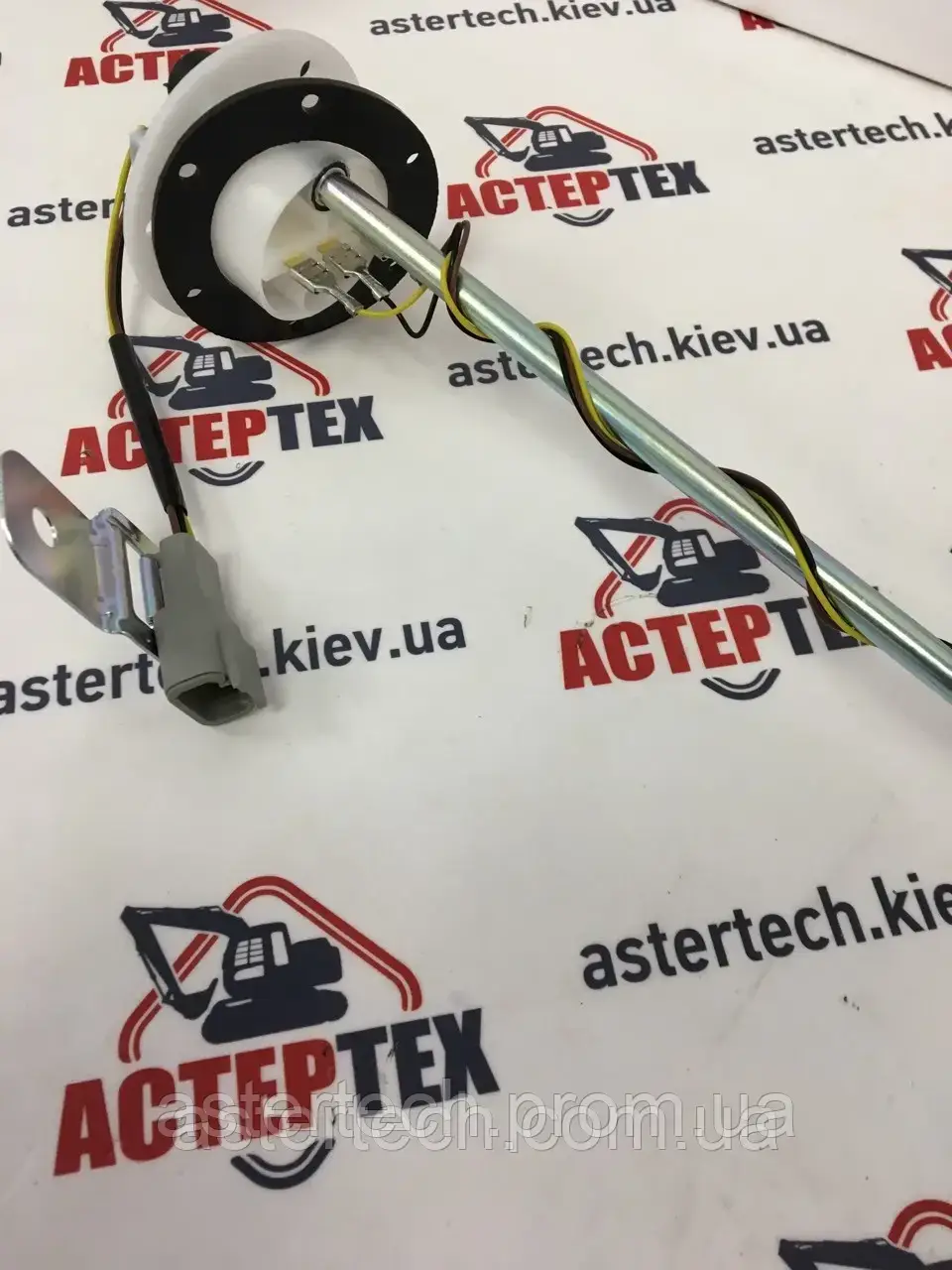 Датчик рівня палива Engine Tier / CX CX